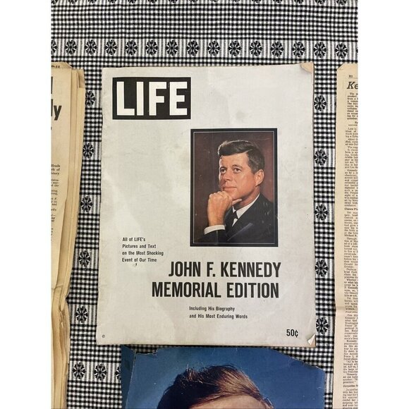 JFK Ephemera Lot -  Newspapers, Life Magazine, Memorial, Jackie O. Book Oswald - Picture 13 of 16